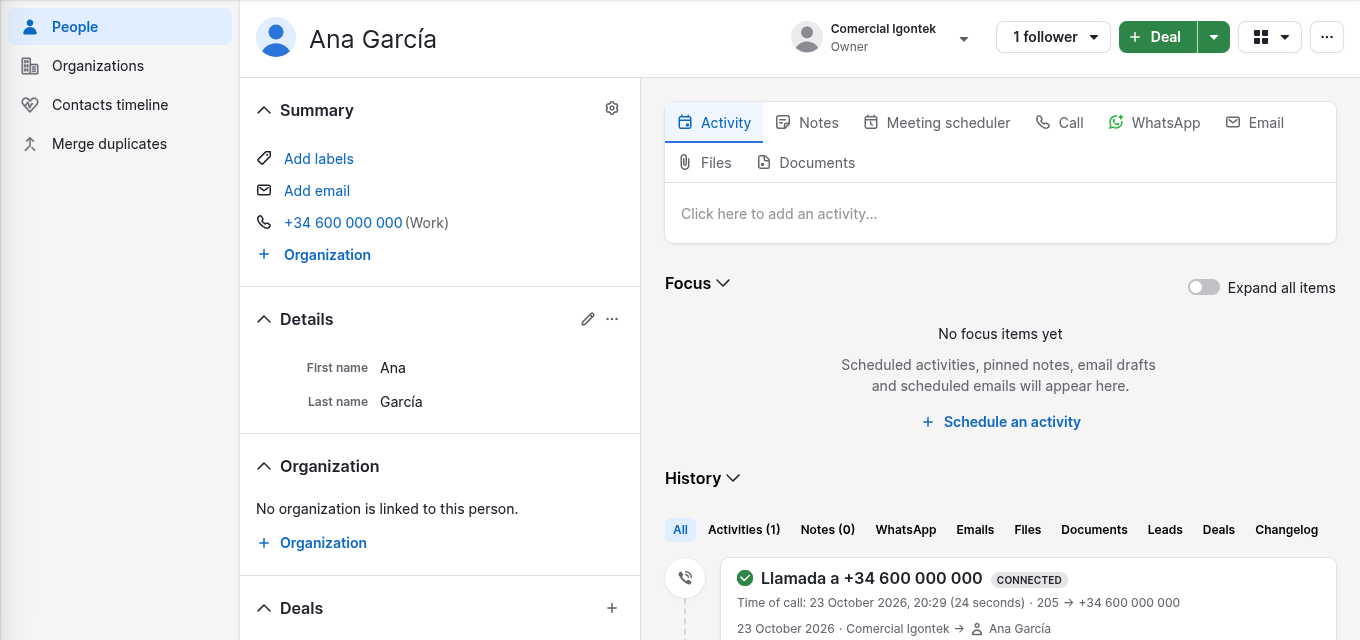 Historial de una persona de Pipedrive con una llamada contestada registrada por Igontek Phone